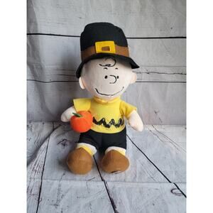 Peanuts Thanksgiving Charlie Brown Animated Dancing Plush Decor Works